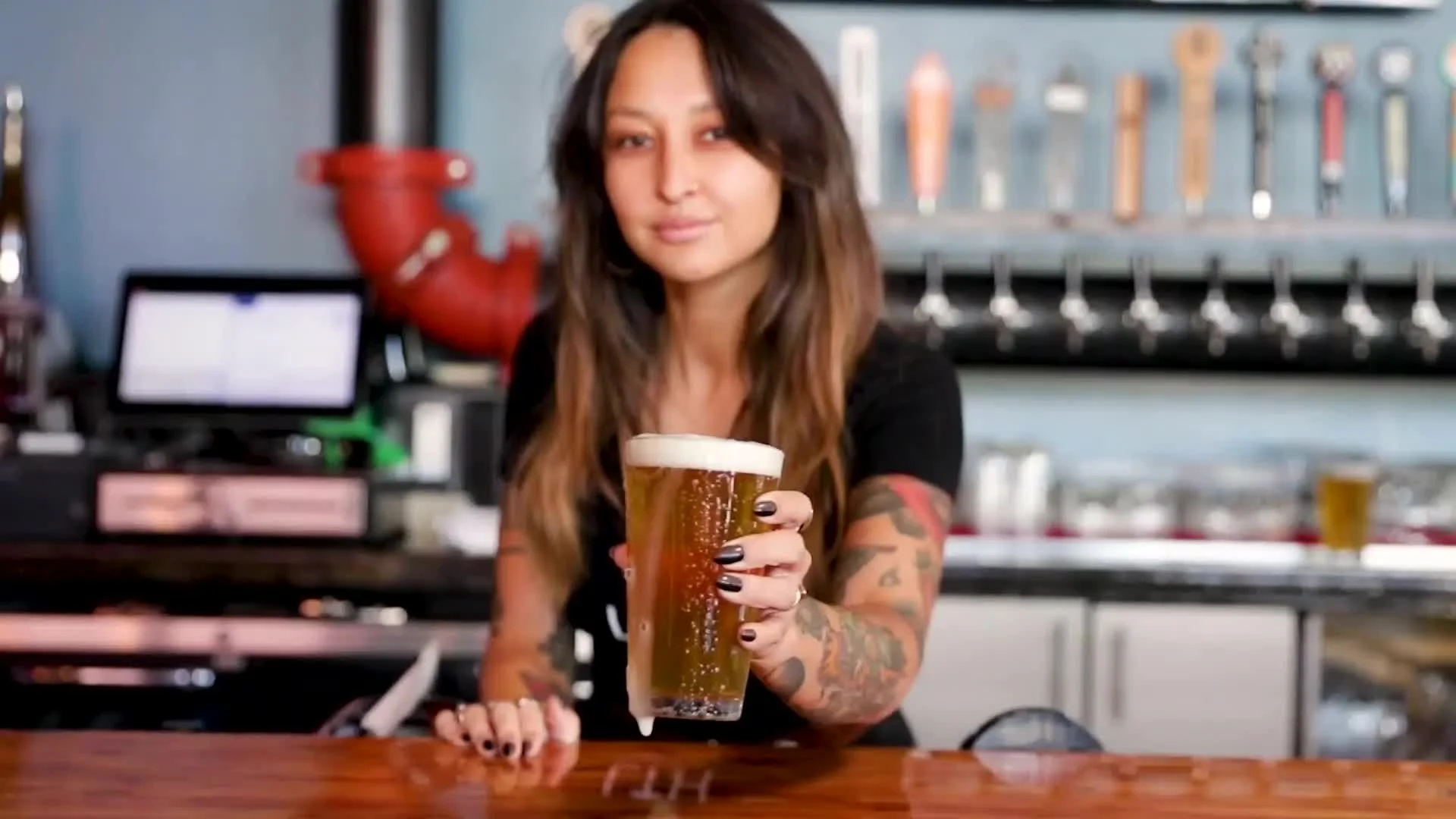 LTH+Beer+Pour+video-thumbnail.